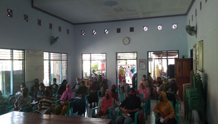 Pembagian Bantuan manfaat BLT DD Tahap 2 Tahun 2020 01