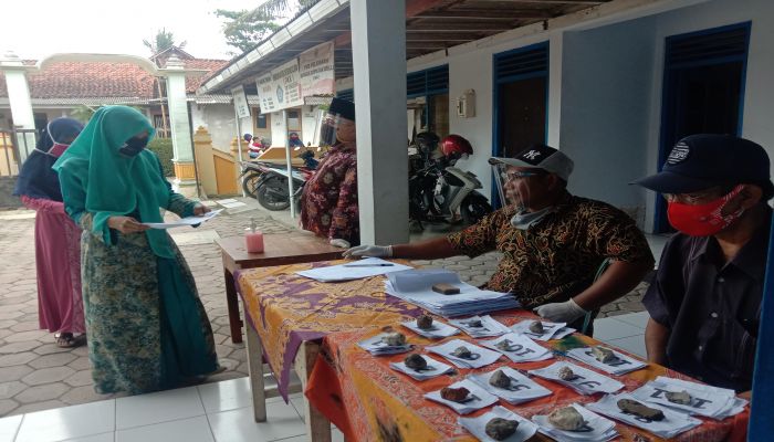 Agenda Budi daya jamur Tiram Dan Pembagian BLT DD Tahap 6 01