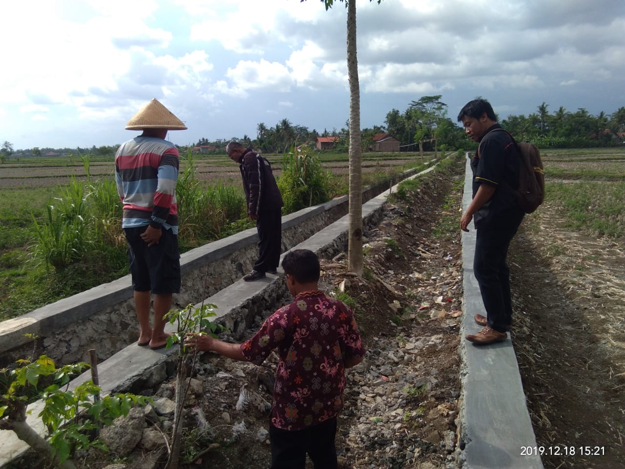 Pengecekan Talud oleh Kecamatan 01