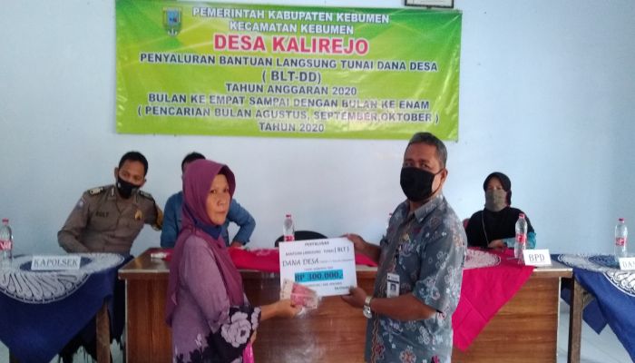 Penerimaan Bantuan langsung tunai tahap ke -5 Desa Kalirejo 01