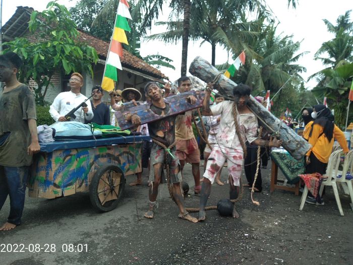 GEBYAR KEMERDEKAAN HUT RI KE -77 DESA KALIREJO (JALAN SEHAT, MINI KARNAVAL DAN PENCANANGAN DAN DEKLARASI KAMPUNG PANCASILA